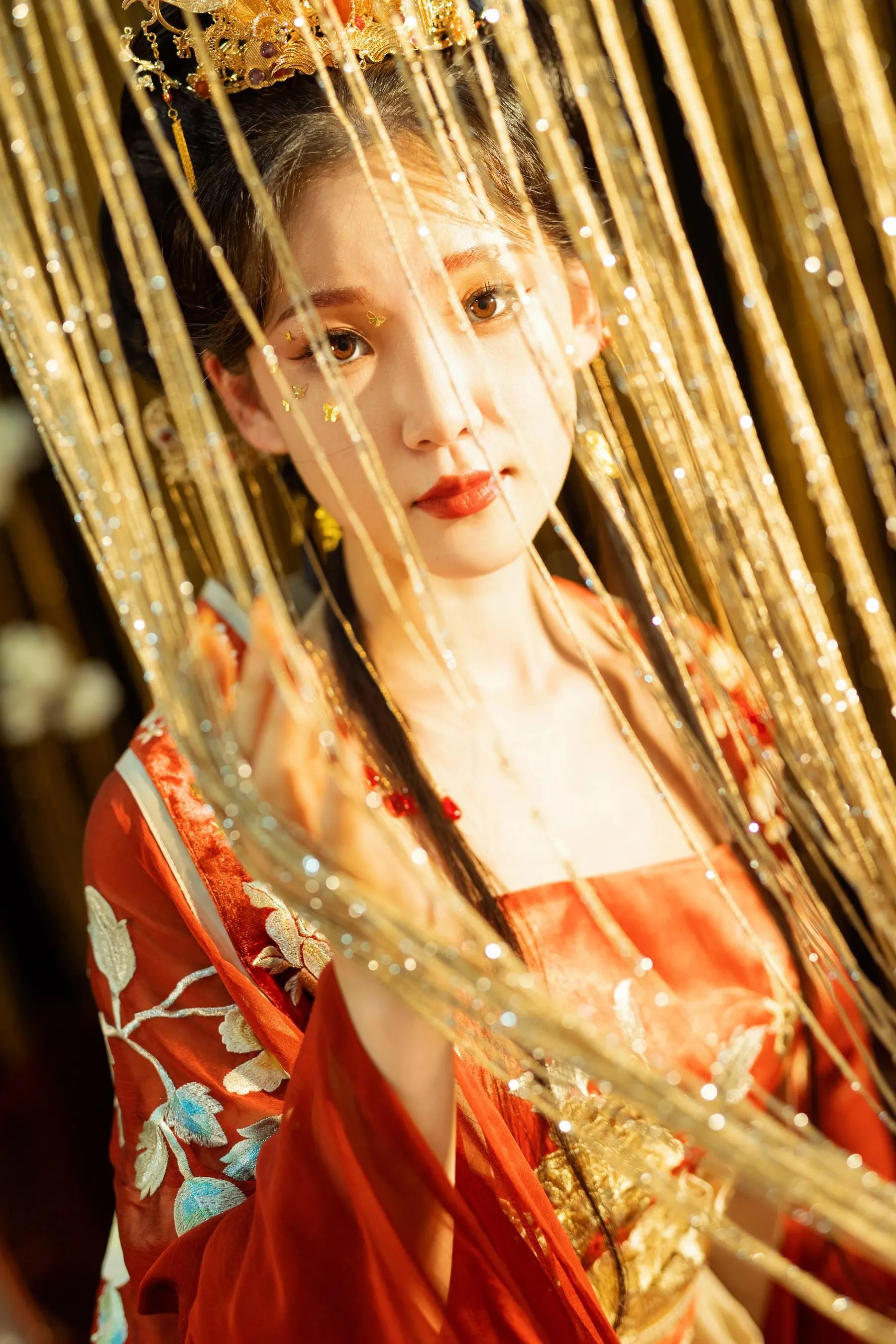 [YITUYU艺图语]2022.09.05 红衣娘子 相望回首喵喵喵 [48P]插图8